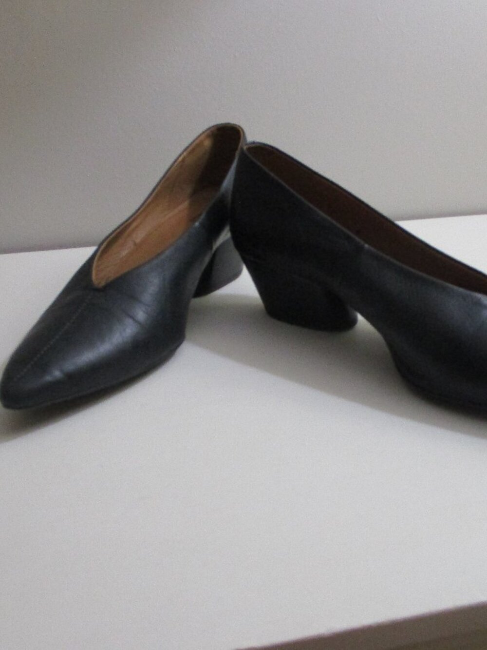 Miz Mooz Holly Black Leather Ballet Pump 41/ 9.5